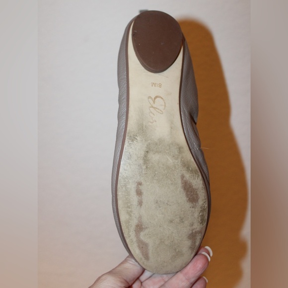 Elorie Ballet Flats in French Gray (Taupe) EUC - Size 8.5 - Picture 2 of 6
